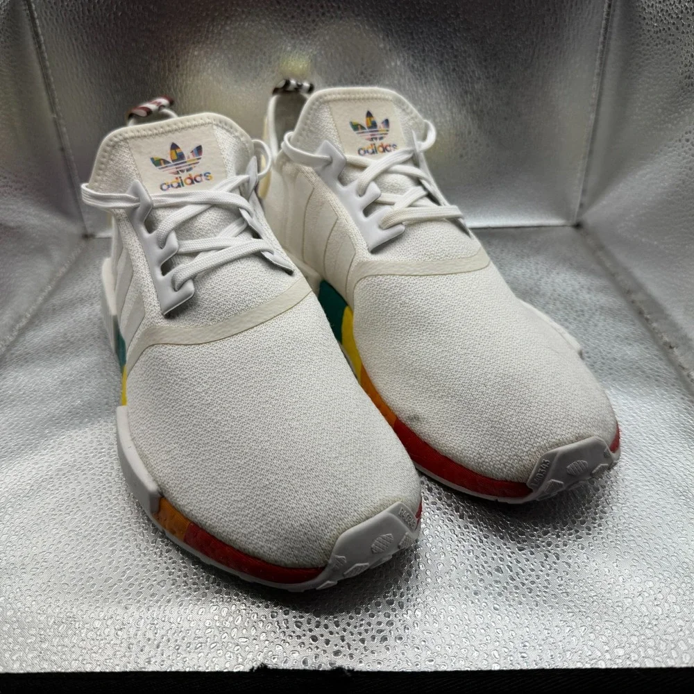 Size 11.5 Adidas NMD_R1 Pride Cloud White Rainbow Mens Athletic‎ Shoes FY9024